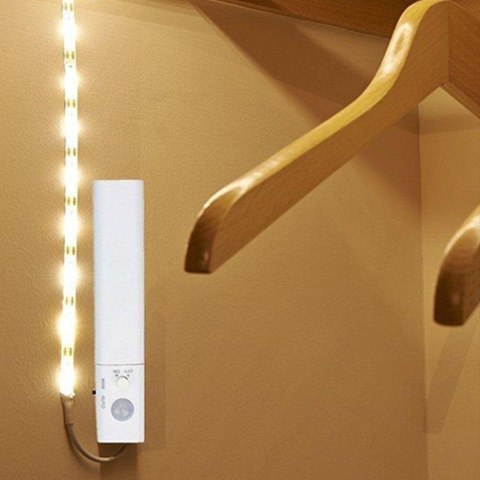 Taśma LED 2.4W 1 Metr 2835 z sensorem , zasilanie bateryjne V-TAC VT-8082 4000K 200lm