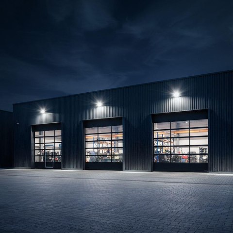 100W FLOODLIGHT (1M WIRE) LED BY CREE4000K WHITE BODY (135LM/W) 6YRS WARRANTY IP65